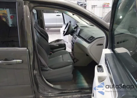 2010 Volkswagen Routan Se z USA, uszkodzony, nr VIN 2V4RW3D12AR280205